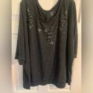 3/4 sleeve black top with embellishment, size 26/28